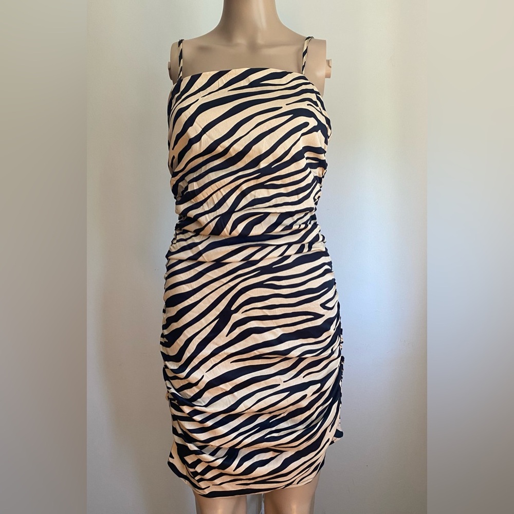 NWOT! Animal Print Dress, size M